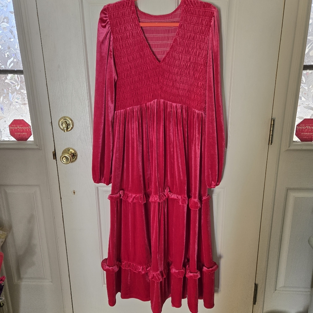 Dk Pink long sleeve velvet dress